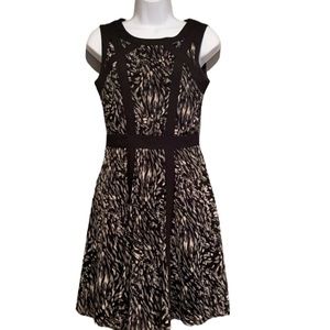 5/$25 Banana Republic size 0 (zero) black white dress